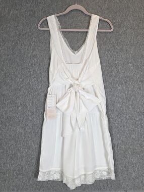 NWT Robed with Love Lace-Trim Sleep Romper Bridal White Wmn's Lg MISSING BELT
